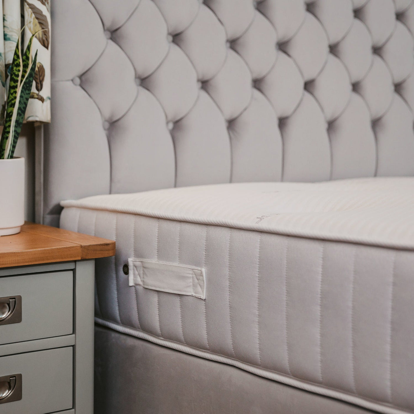 Ruby Memory Foam Orthopaedic Sprung Hotel Divan Bed Set