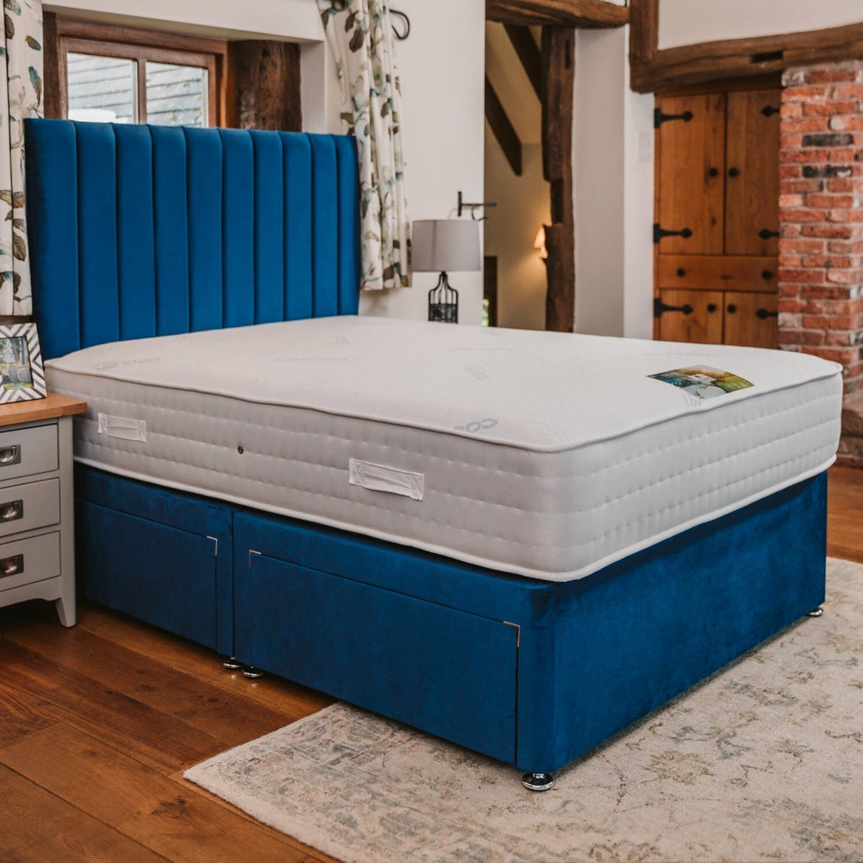 Dual Season Climate Control 3000 Pocket Sprung iGel Memory Foam Mattress Mattress Divan Base Direct