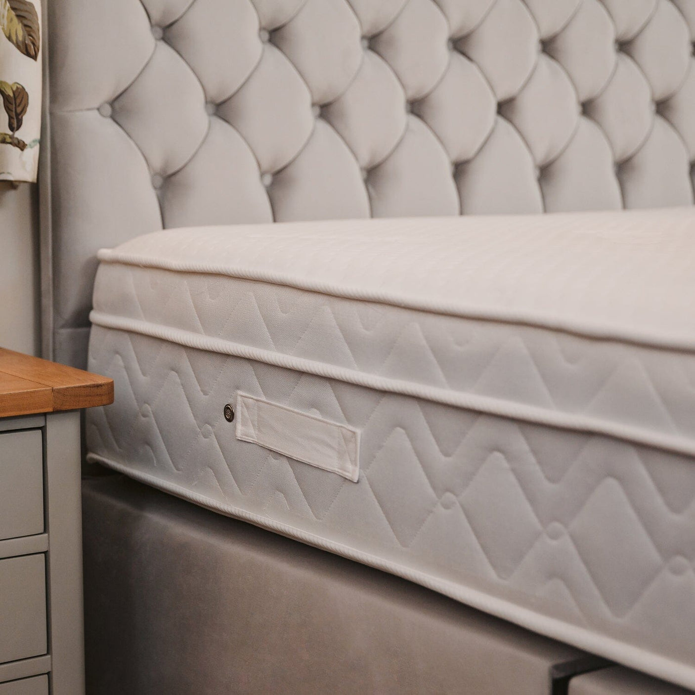 Sophia Briar-Rose Alphonsine 1000 Pocket Sprung Encapsulated Memory Foam Divan Bed Set Divan Bed Set Divan Base Direct