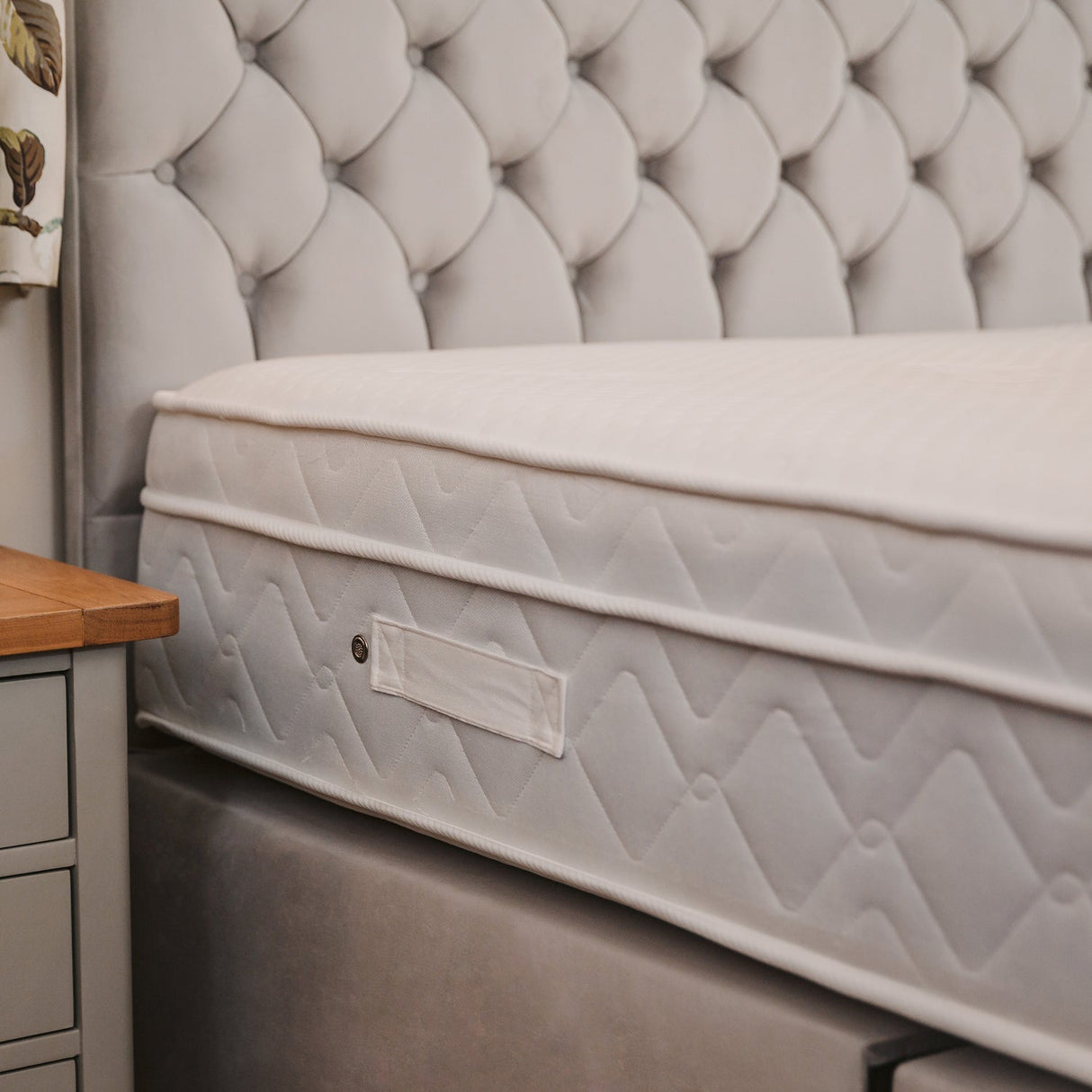 Sophia Briar-Rose Alphonsine 1000 Pocket Sprung Encapsulated Memory Foam Hotel Divan Bed Set