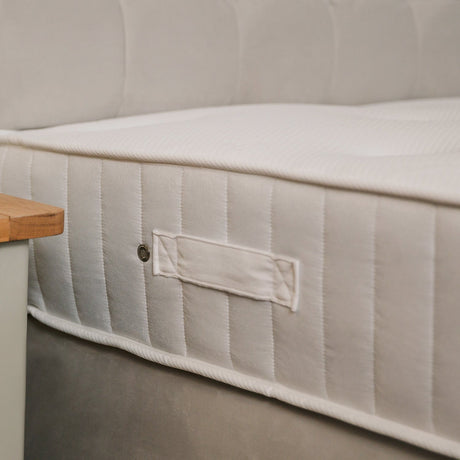 Hotel Anniversary 1000 Pocket Sprung Luxury Divan Bed Set
