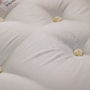 Knightsbridge Deluxe 1000 Pocket Sprung Hotel Divan Bed Set