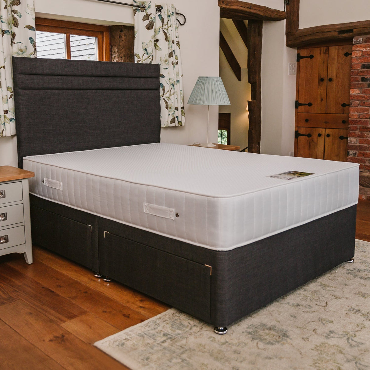Windsor Extra Firm High Density Foam Supreme Hotel Divan Bed Set