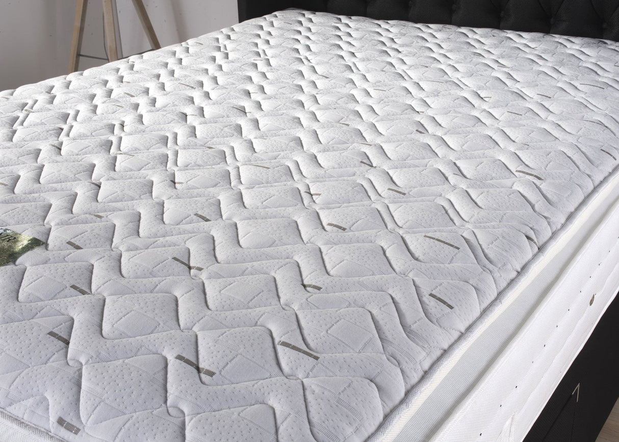 Sleep Revolution Mayfair 1000 Pocket Memory Foam Pillow Top Divan Bed Set