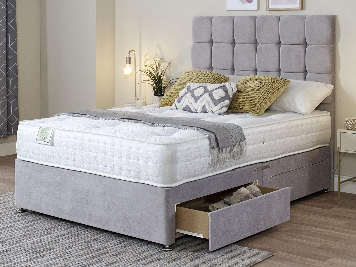 Strong deals divan beds