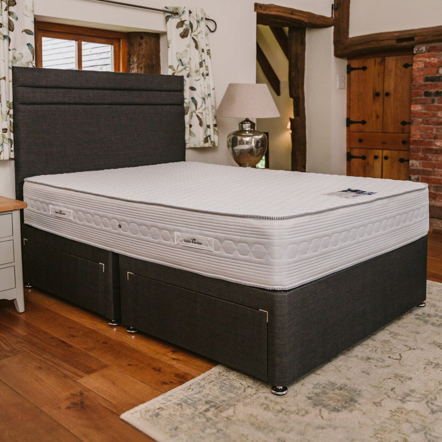 Sophia Briar-Rose Elara 1000 Pocket Sprung Natural Latex Divan Bed Set Divan Bed Set Divan Base Direct 
